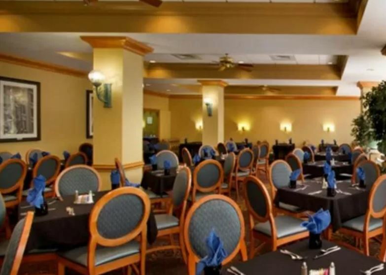 Embassy Suites By Hilton Greensboro Airport Buitenkant foto